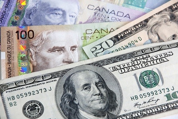تفاوت دلار آمریکا و کانادا